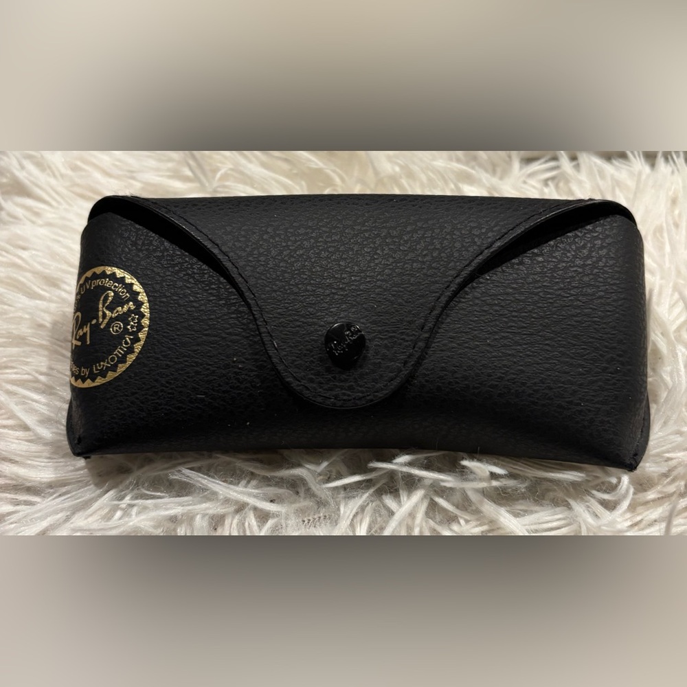Ray-Ban Black Textured Leather Sunglasses Case